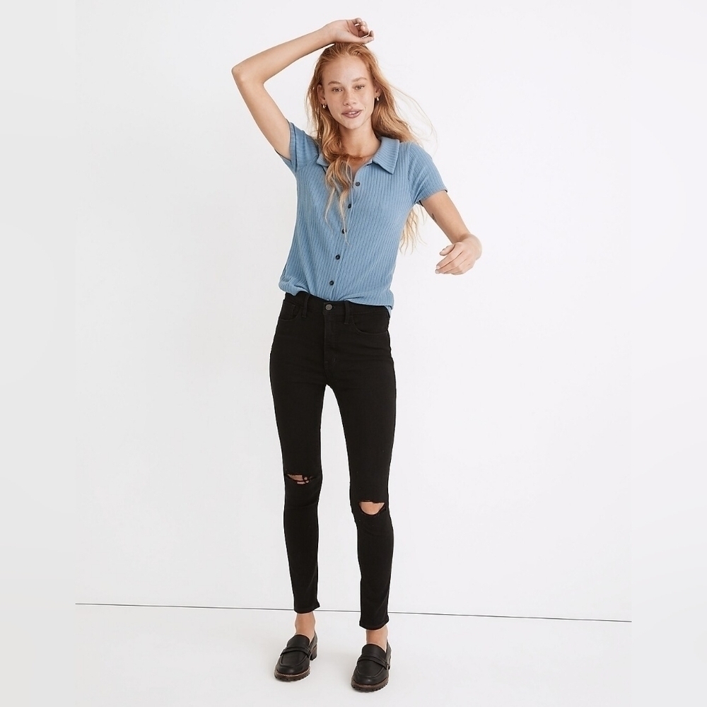 🍁Madewell 10" High-Rise Roadtripper Supersoft Jeans Davie Wash: Knee-Rip, Sz 28